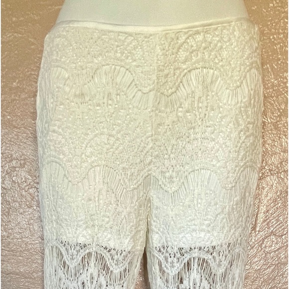 Chic Ivory LACE Hippie BOHO Resort Pants NWOT Small - Picture 2 of 7